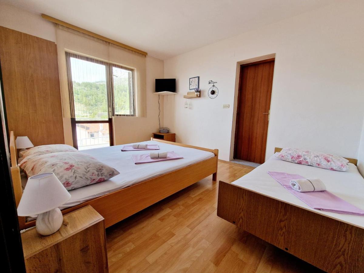 Apartments By The Sea Podaca, Makarska - 6874 외부 사진